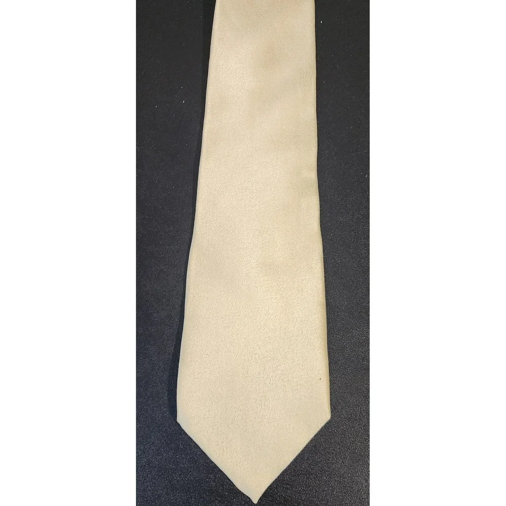 Stafford‎ Men's Silk Tie Solid Yellow Gold Textured XL 59